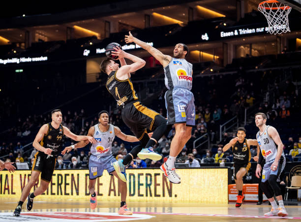 并非全然负 并非全然负